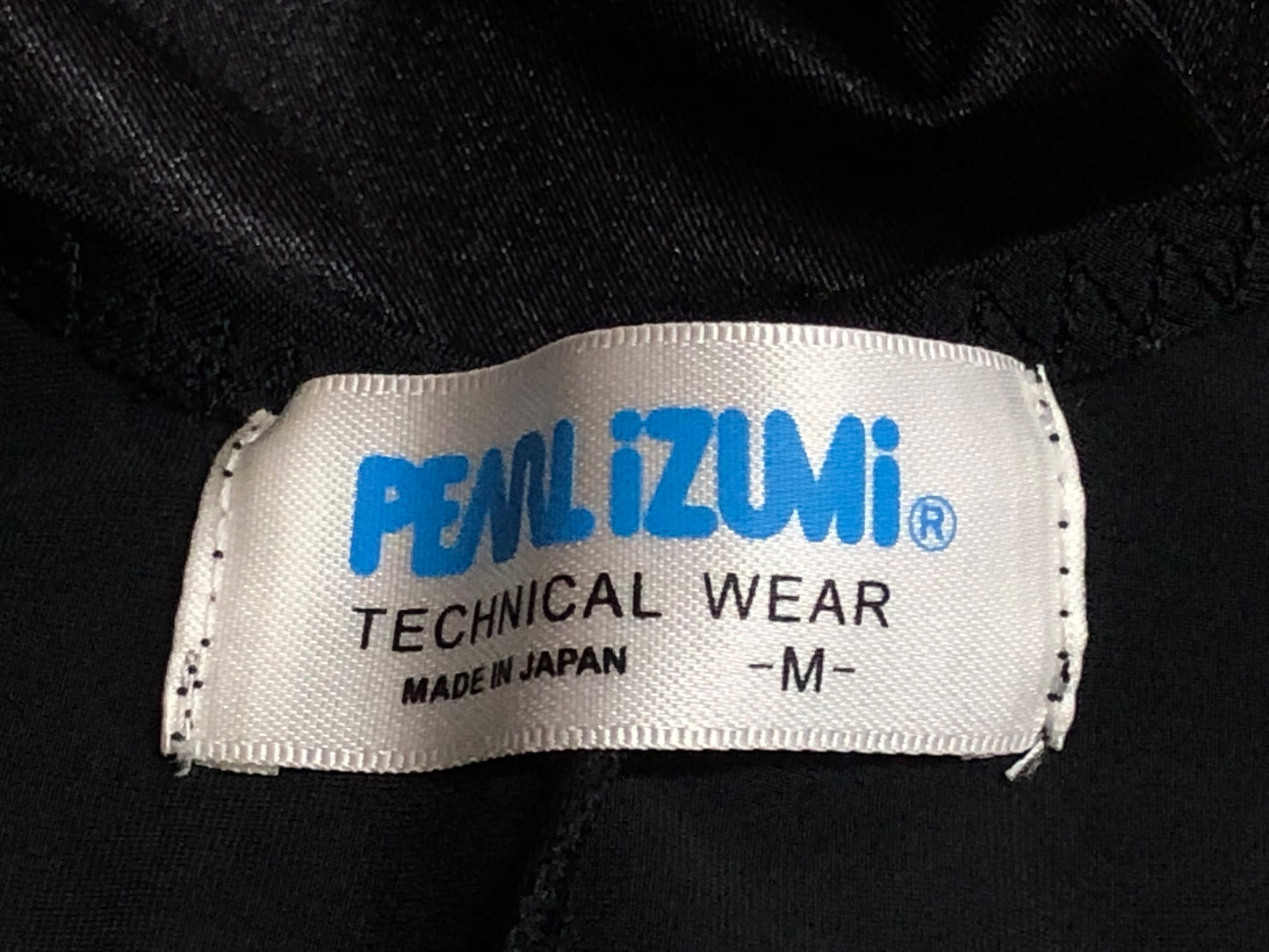 IS113 パールイズミ PEARL iZUMi ビブショーツ 黒 赤 M 宇都宮ブリッツェン