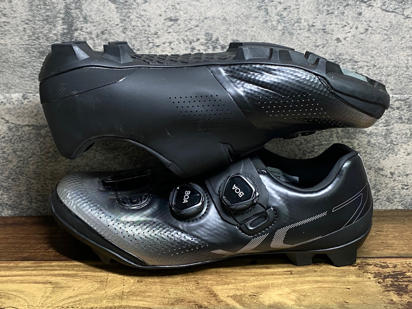 IO387 シマノ SHIMANO XC7 SHXC702M ビンディングシューズ 黒 EU41 SPD