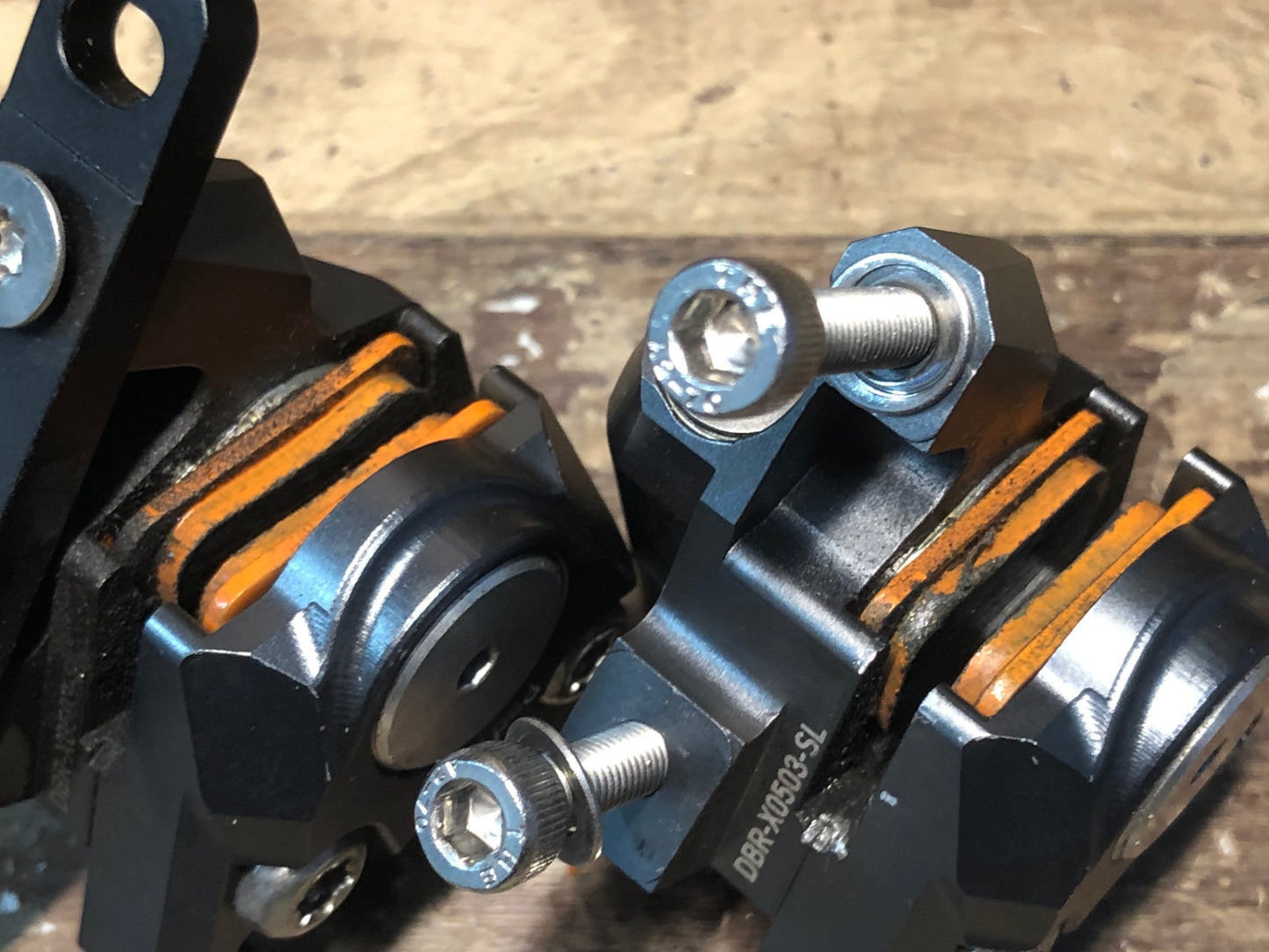 IK902 グロータック GROWTAC イコール EQUAL 機械式ディスクキャリパーセット フラットマウント グレー