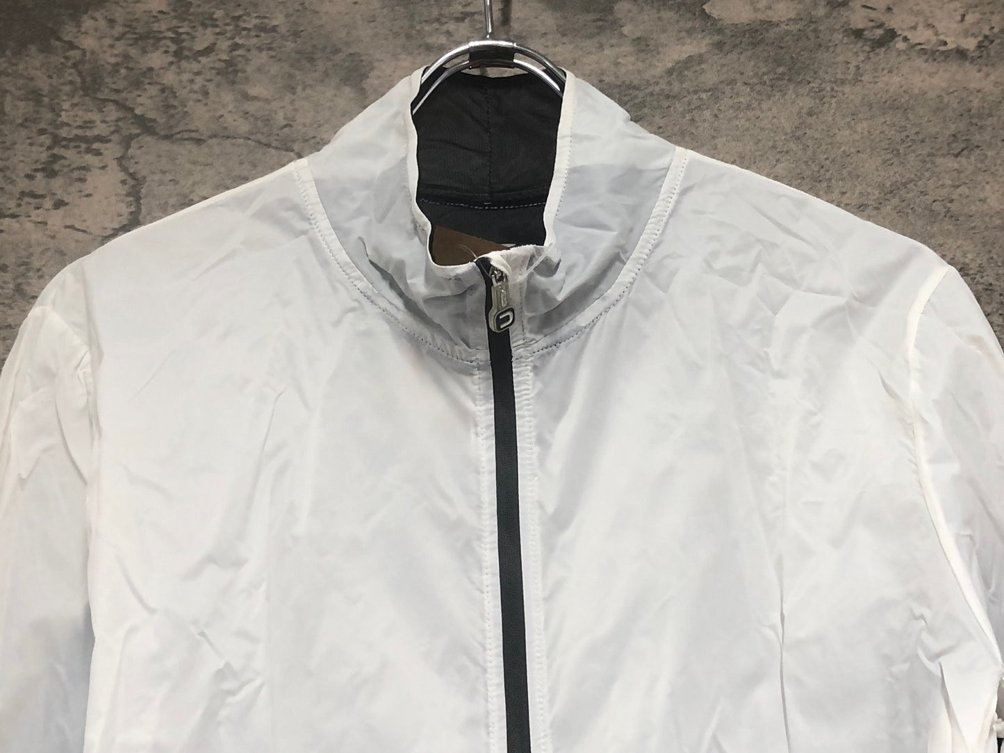 IV204 ドットアウト DOTOUT 長袖 ウインドブレイカー 白 L