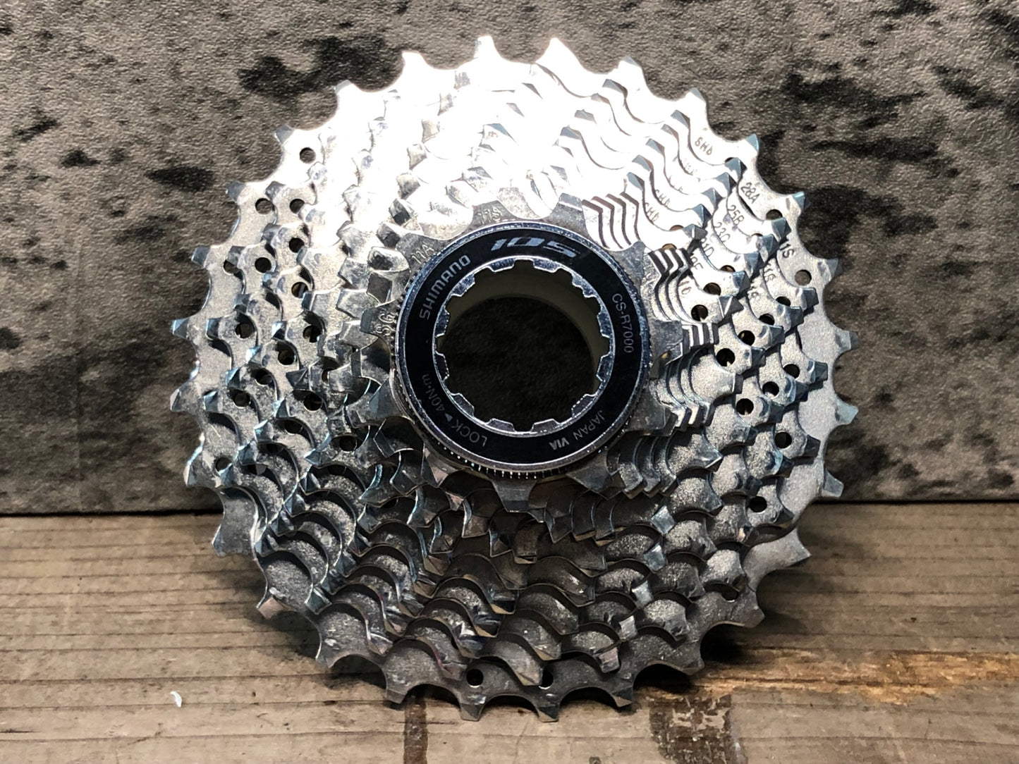 IT458 シマノ SHIMANO 105 CS-R7000 スプロケット 11-28T 11S