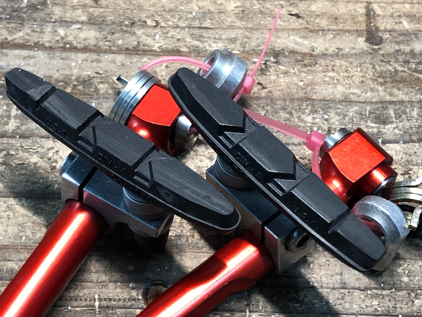 HT586 ポール PAUL MOTOLITE 片側 Vブレーキ レッド