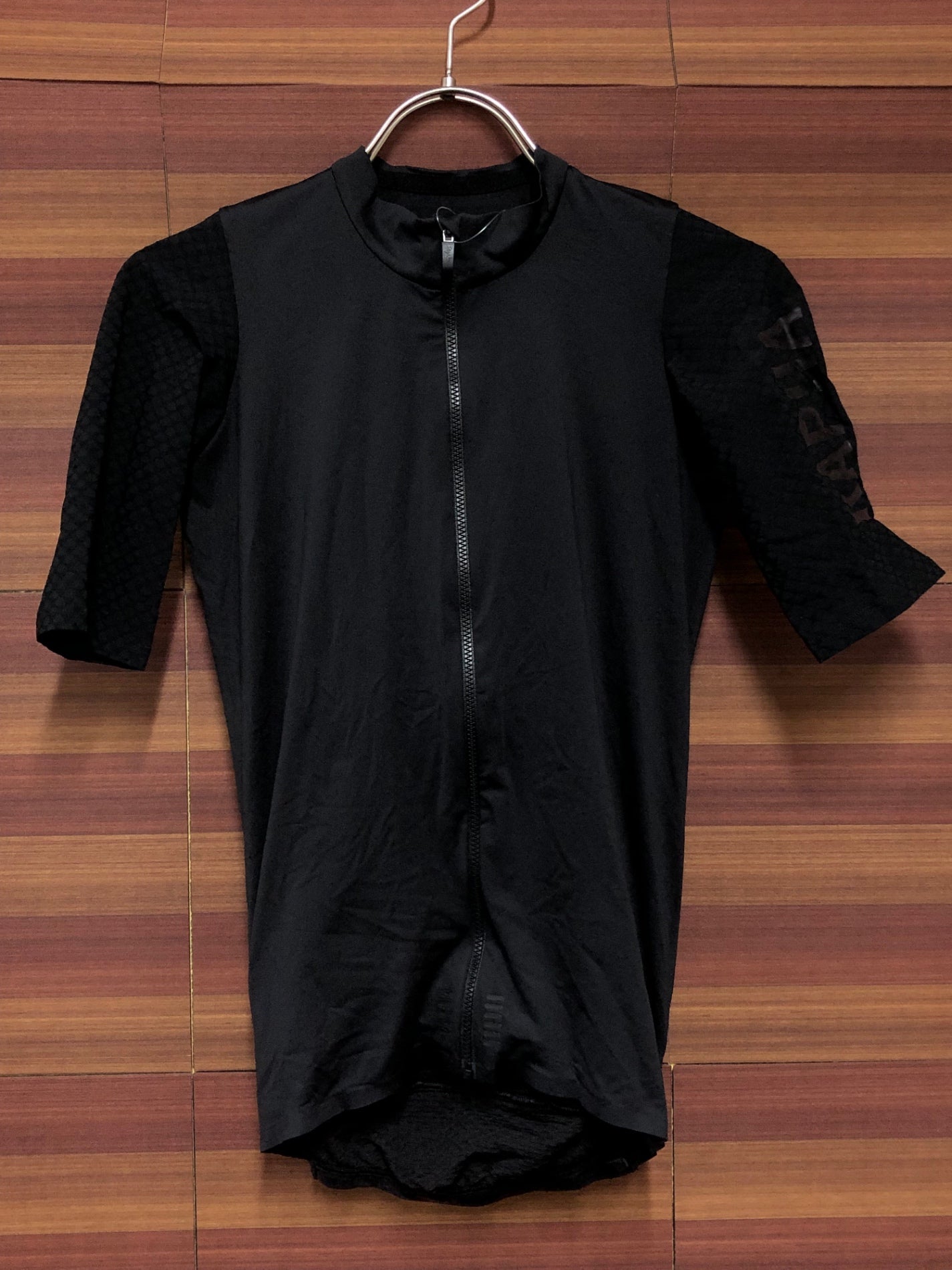 IO920 ラファ Rapha PRO TEAM SS AERO JERSEY 半袖 サイクルジャージ 黒 S ※ロゴ劣化