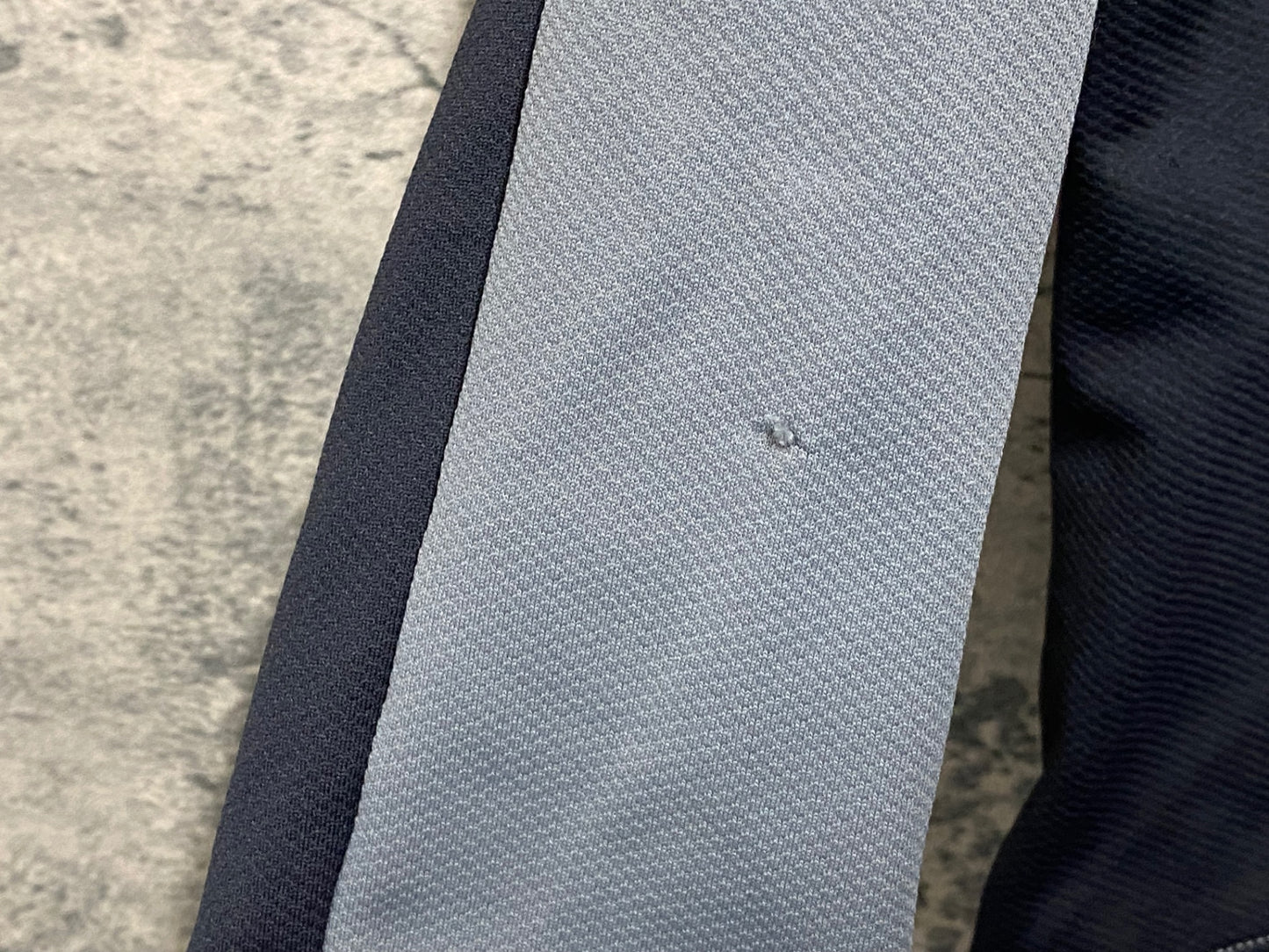 IZ856 キャノンデール Cannondale 長袖 サイクルジャケット グレー Ｍ