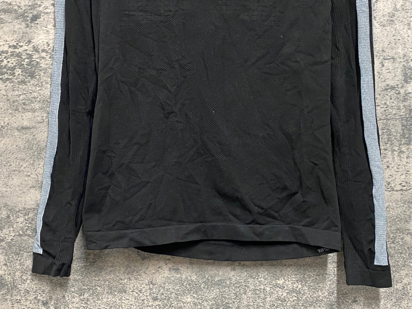 JB300 アソス assos SKINFOIL 2.4 長袖 ベースレイヤー 黒 SIZE1 SPRING/FALL