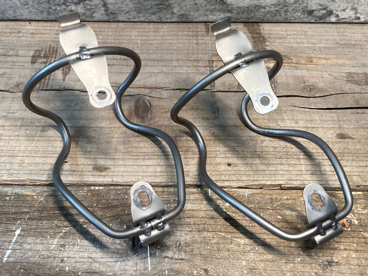 IN202 ライフライン LIFELINE チタン ボトルケージ 前後セット