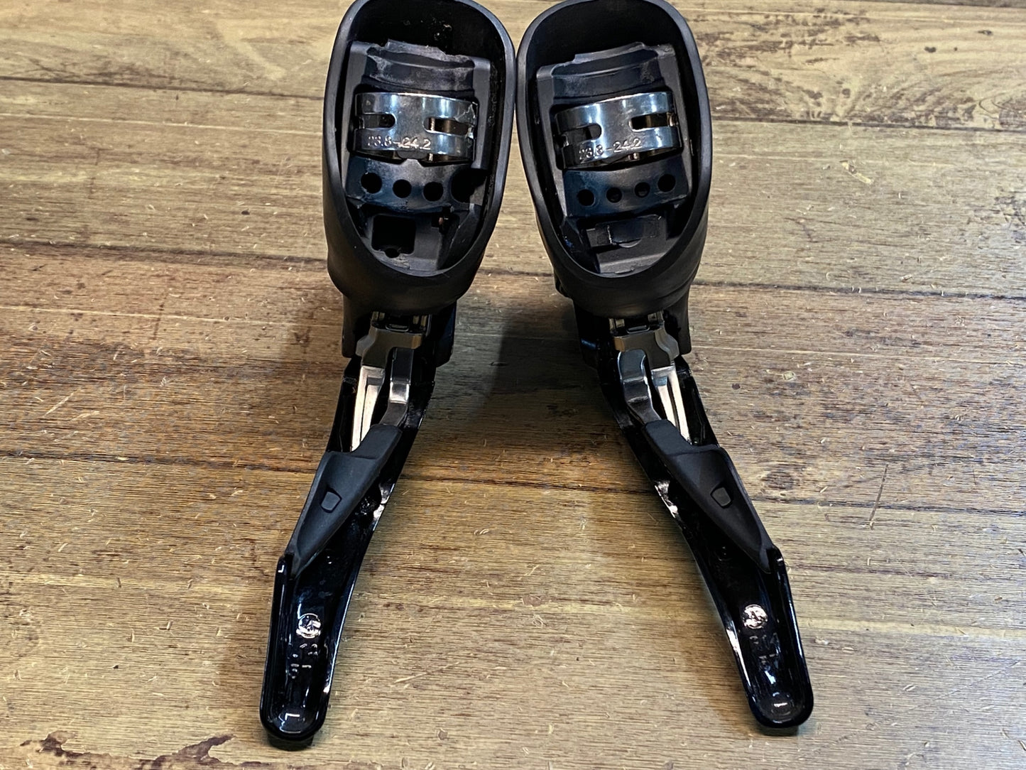 IX770 シマノ SHIMANO 105 ST-5700 STIレバー 2x10S