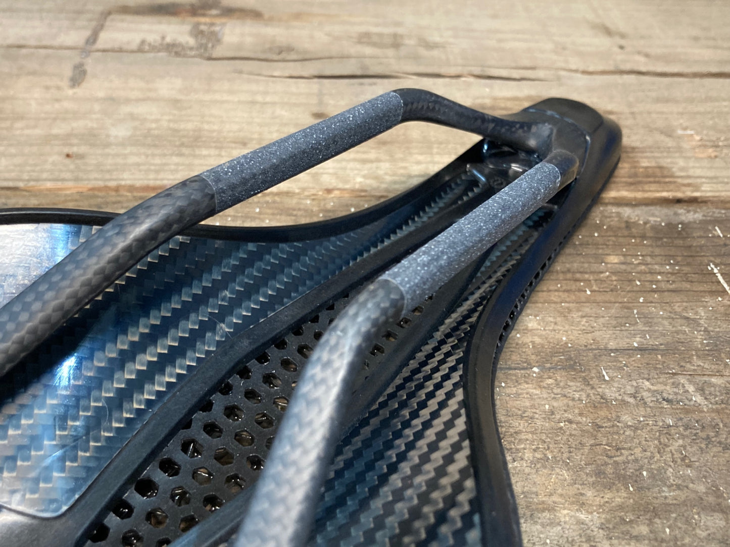 IK037 スペシャライズド SPECIALIZED エスワークス S-WORKS フェノム PHENOM MIRROR サドル カーボンレール 143mm