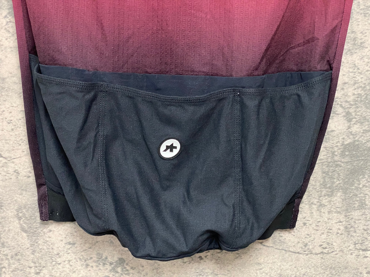 JB904 アソス ASSOS EQUIPE RS AEROJERSEY RACE SERIES CLIMA CODE 1/3 半袖 サイクルジャージ 赤 黒 M