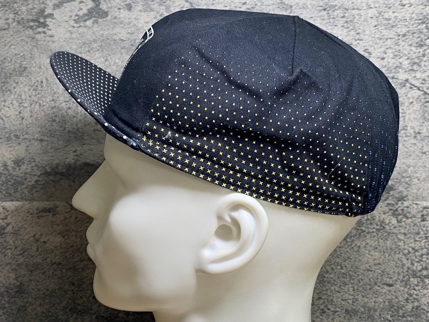 JB931 ラファ Rapha A DAY IN HELL CAP サイクルキャップ 黒