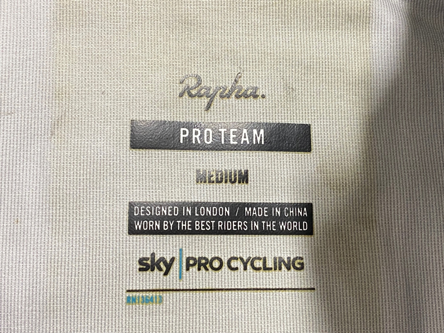IL713 ラファ Rapha PRO TEAM WIND JACKET 長袖 ウインドジャケット TEAM SKY 黒 M