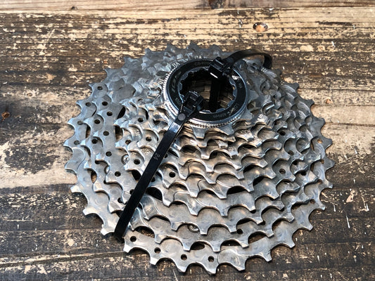 IU090 シマノ SHIMANO 105 CS-R7000 スプロケット 11-32T 11S