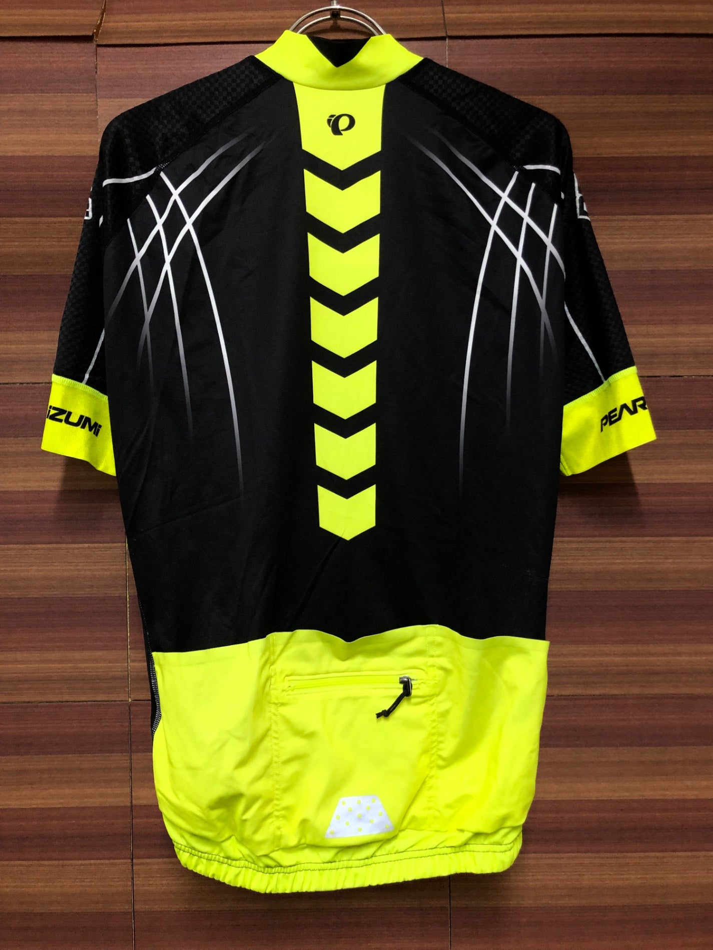 IT048 パールイズミ PEARL iZUMi 半袖 サイクルジャージ 黒 黄 XL