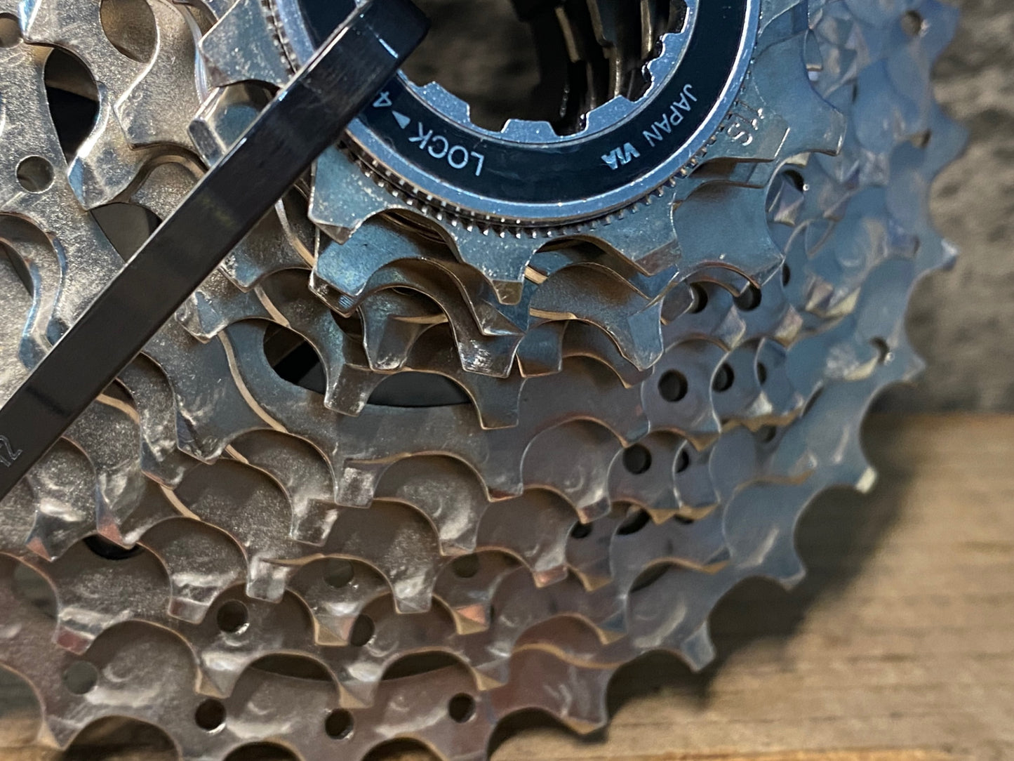 IW628 シマノ SHIMANO 105 CS-R7000 スプロケット 11-32T 11S