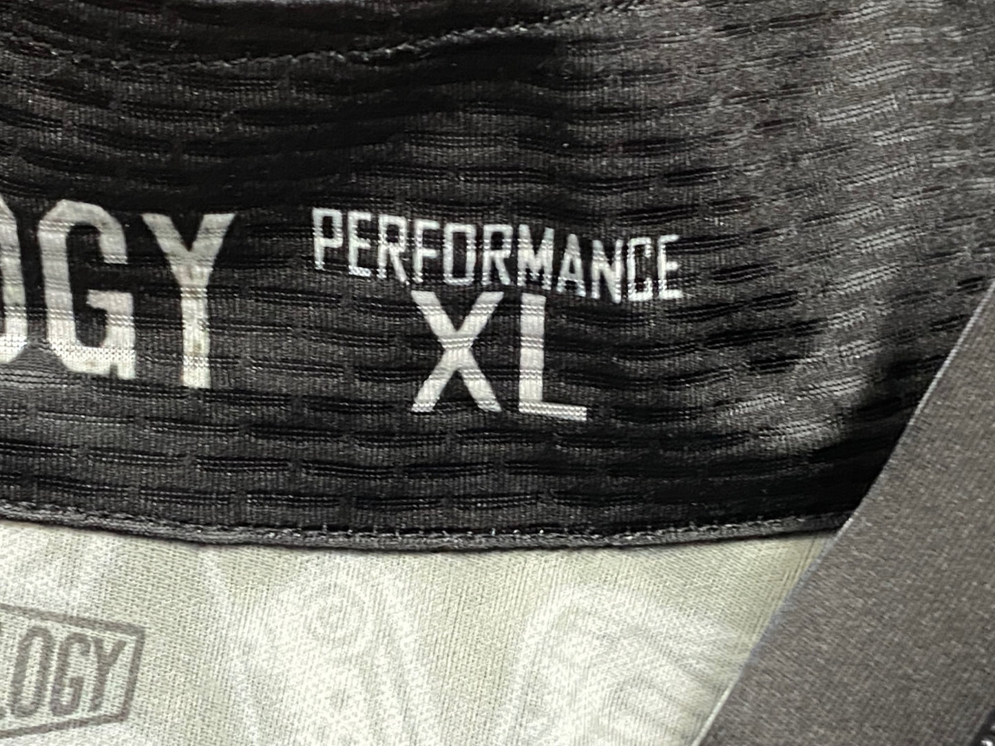 IT533 サイコロジー CYCOLOGY 長袖ウィンドブレーカー 黒 XL