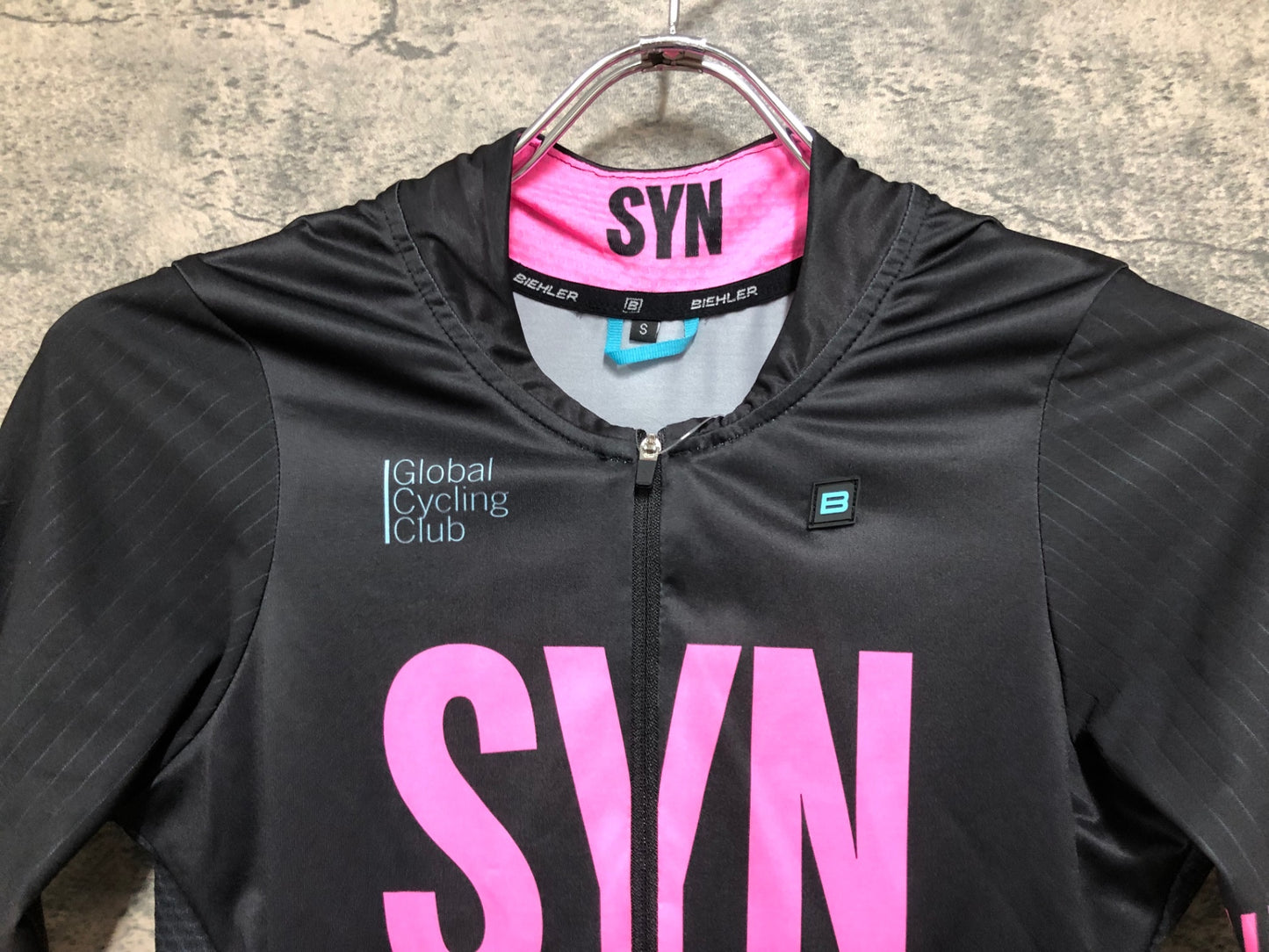 IZ530 ビーラー BIEHLER 半袖 サイクルジャージ 黒 S