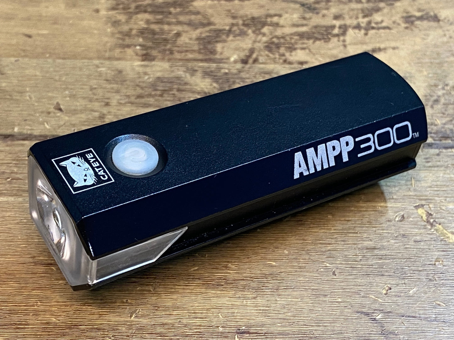 IZ014 キャットアイ CAT EYE アンプ AMPP300 フロントライト 黒