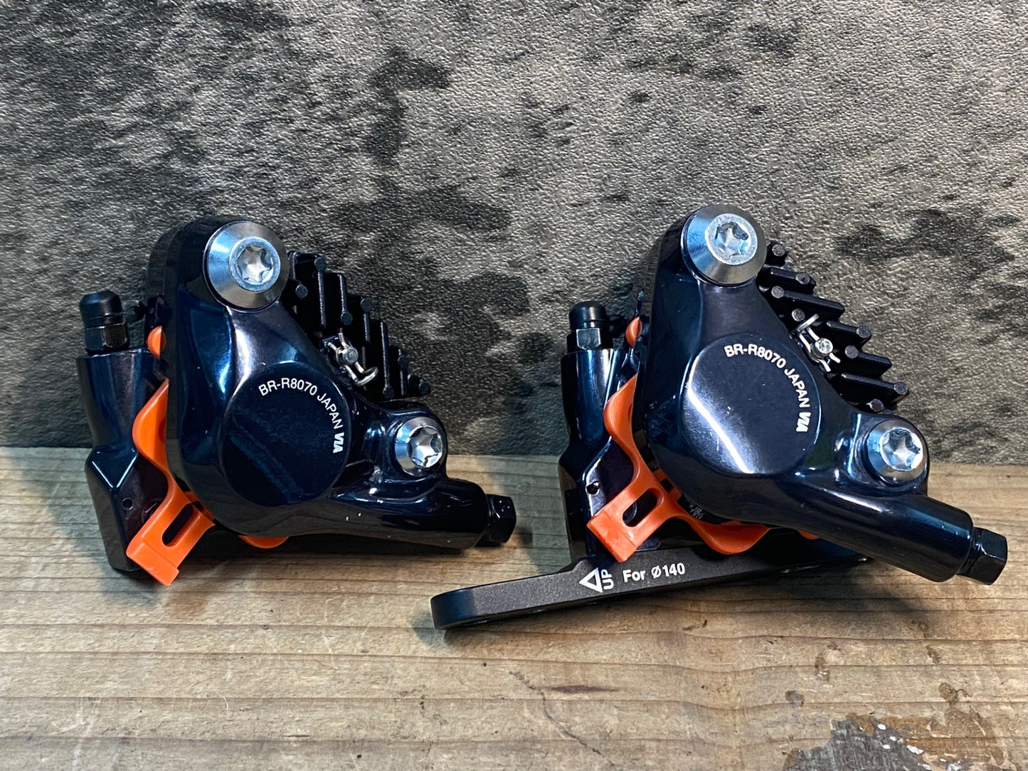IE759 シマノ SHIMANO アルテグラ ULTEGRA BR-R8070 ディスクブレーキ キャリパー 油圧 前後セット