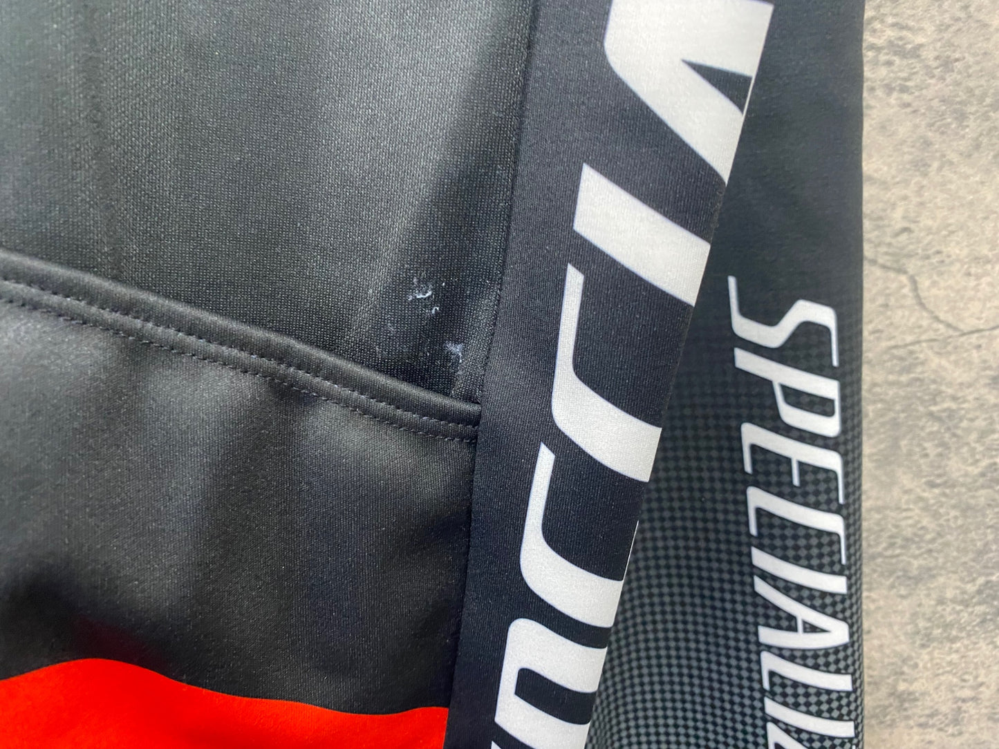 IZ308 スペシャライズド SPECIALIZED 防風 裏起毛 長袖 サイクルジャケット 黒 S