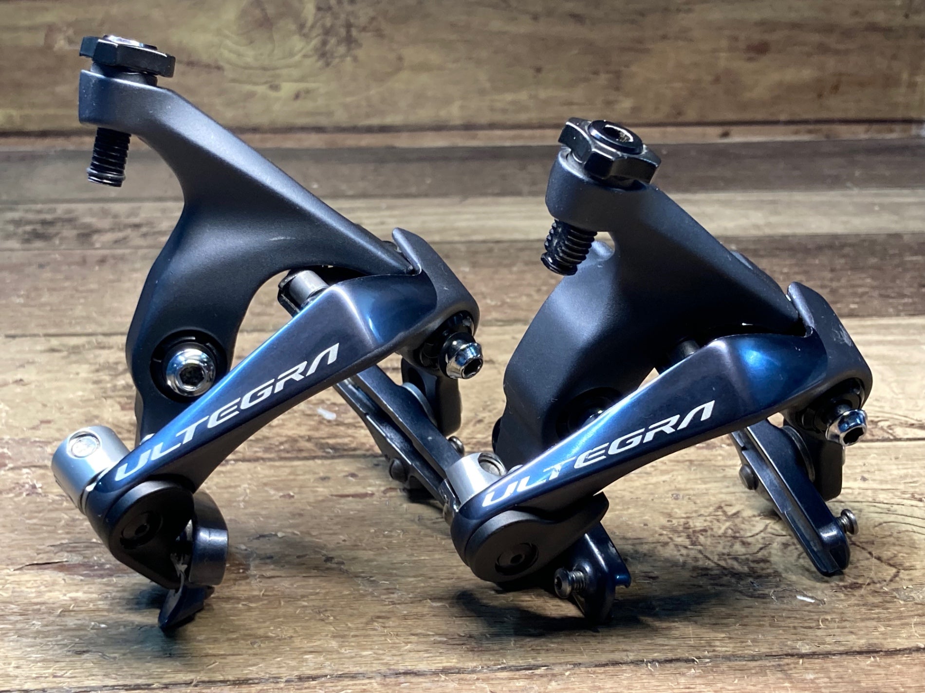 HK679 シマノ SHIMANO アルテグラ ULTEGRA BR-R8010 ダイレクト