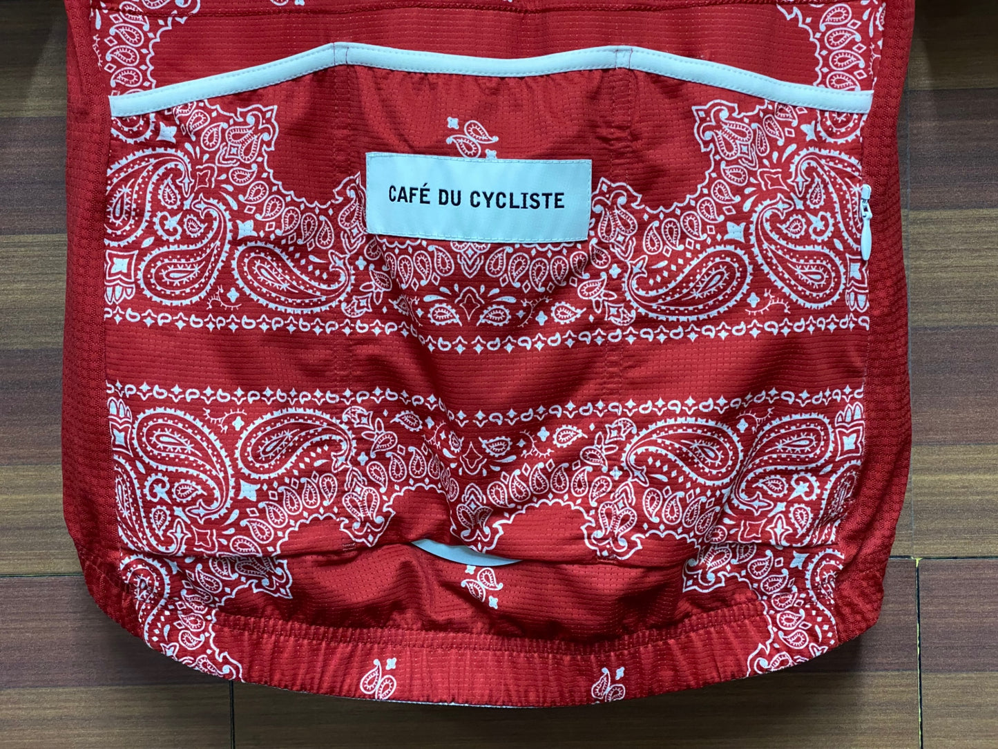 IU645 カフェドシクリステ Cafe Du Cycliste 半袖 サイクルジャージ XS レッド