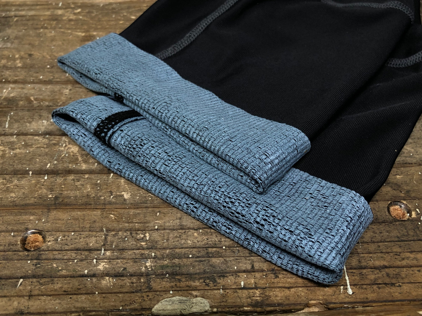 IL489 パールイズミ PERALiZUMi 裏起毛 アームカバー 黒 L