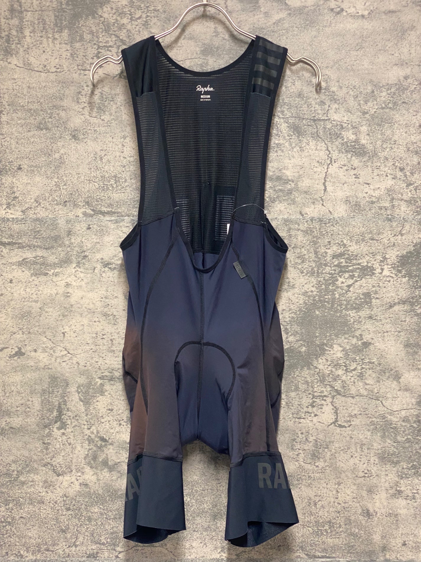 JC599 ラファ Rapha PRO TEAM FLYWEIGHT BIB SHORTS ビブショーツ 紺 M ※色褪せ