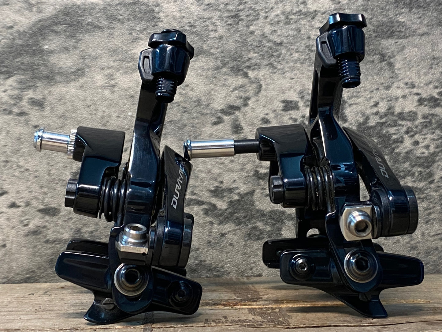 IY675 シマノ SHIMANO デュラエース DURA ACE BR-R9100 キャリパーブレーキ 前後セット