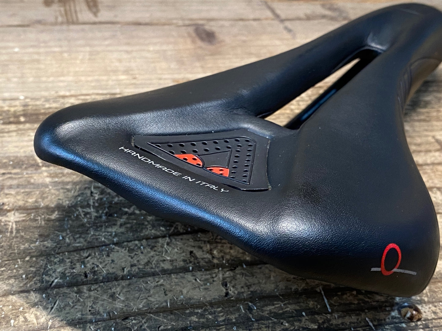 IX559 アスチュート ASTUTO SUN VT サドル TITANVレール