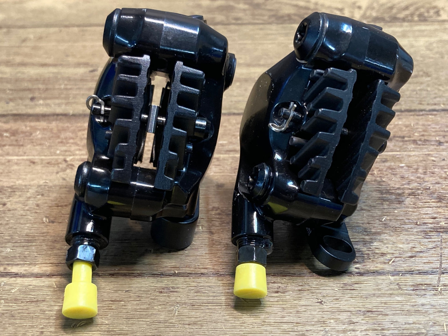 IL254 シマノ SHIMANO 105 BR-R7170 ディスクブレーキ キャリパー 油圧 前後セット