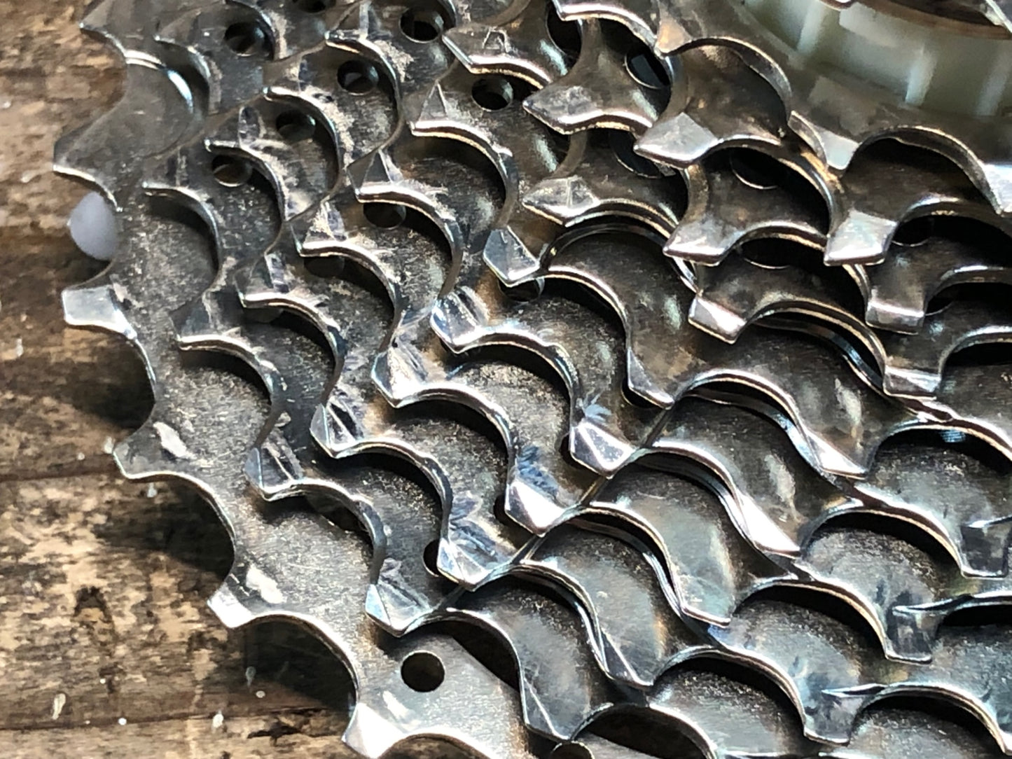 IT458 シマノ SHIMANO 105 CS-R7000 スプロケット 11-28T 11S