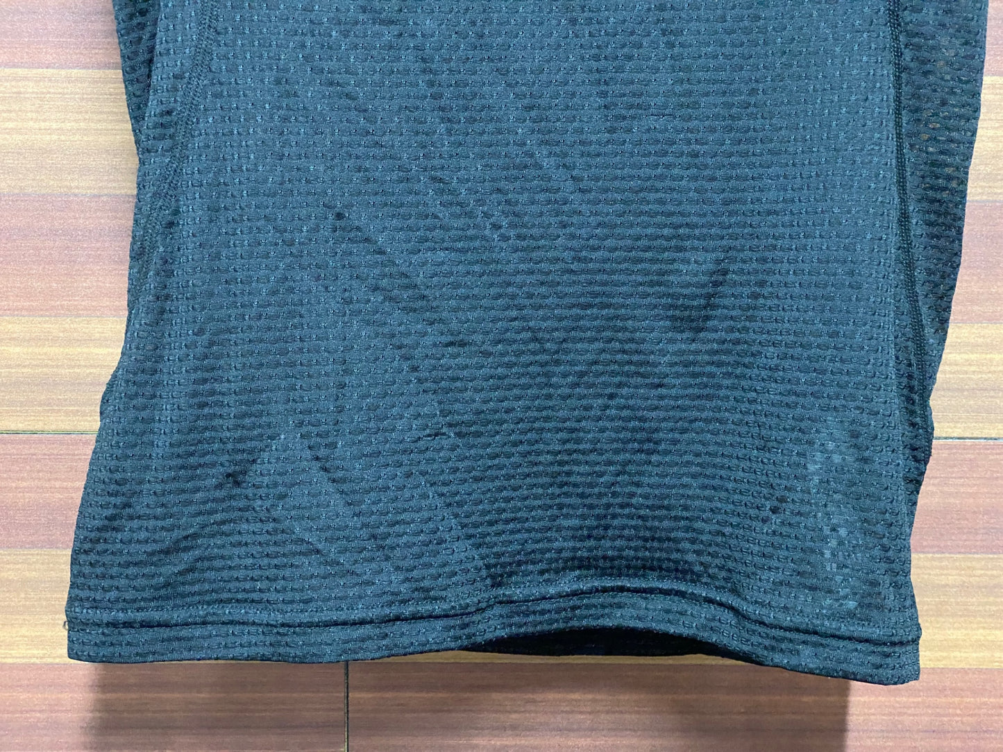 IU249 dhb 半袖 べースレイヤー 黒 XS