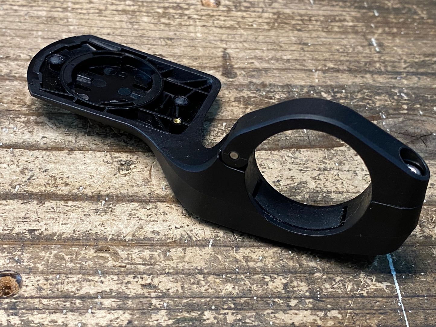 IY064 ワフー wahoo エレメント ELEMNT BOLT WFCC5 V2 サイクルコンピューター マウントセット 動作確認済 ※English