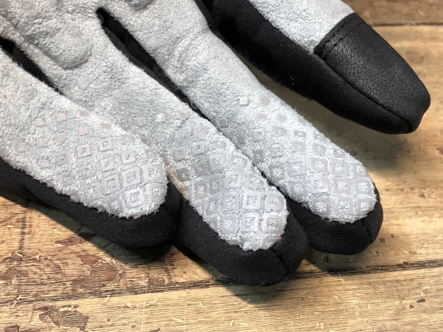 IL366 パールイズミ PEARL iZUMi 長指 ウィンターグローブ 黒 L 裏起毛