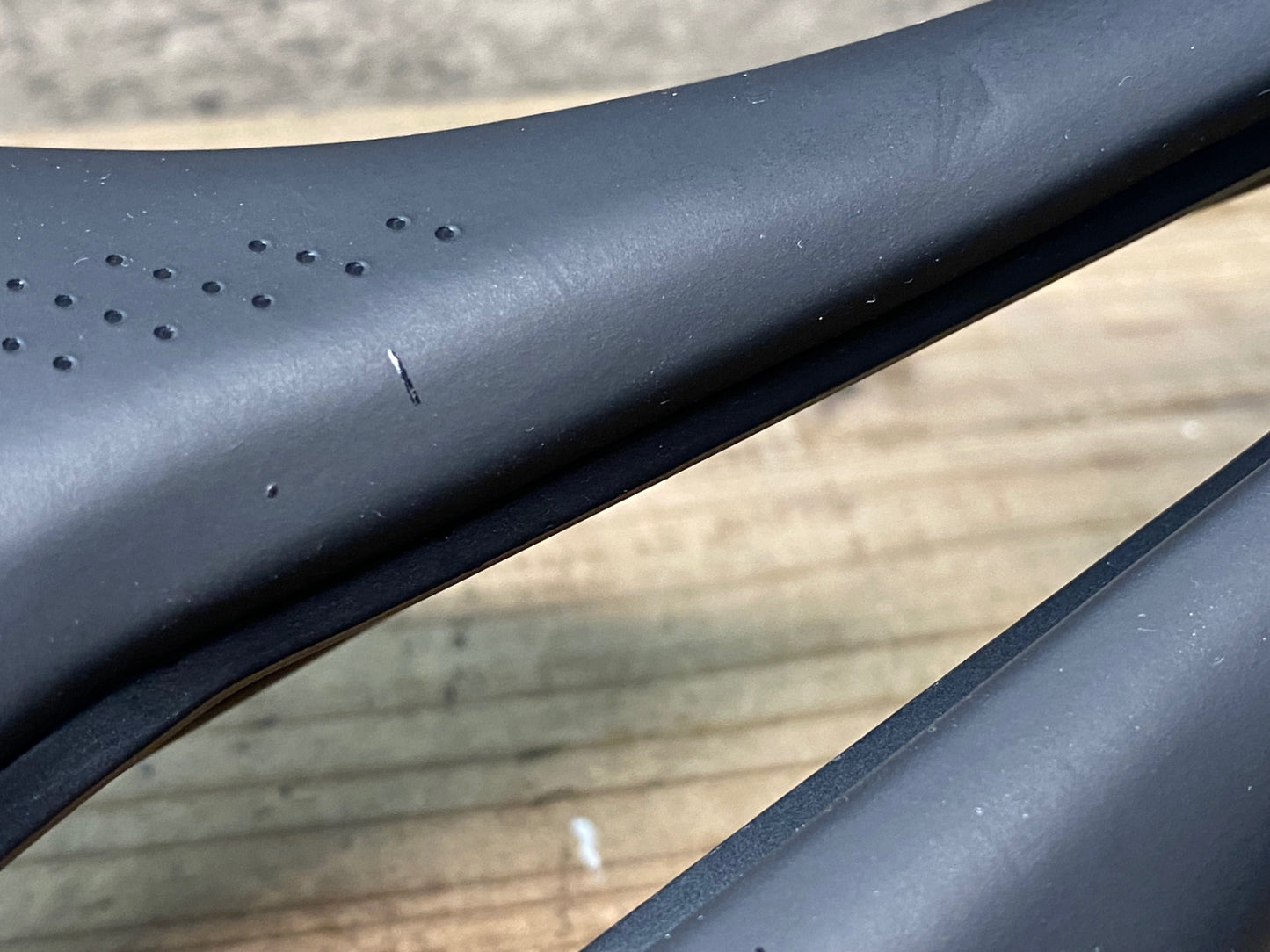 JB407 スペシャライズド SPECIALIZED POWER EXPERT サドル  黒 143mm HOLLOW Ti レール