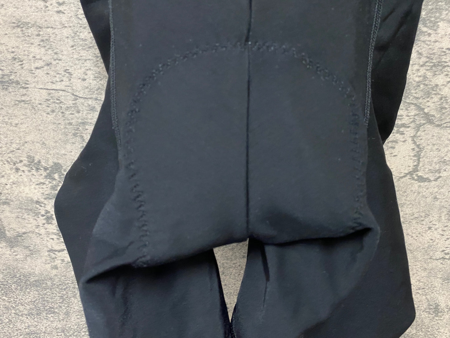 IZ498 パールイズミ PEARL iZUMi ビブショーツ 黒 M 3DR