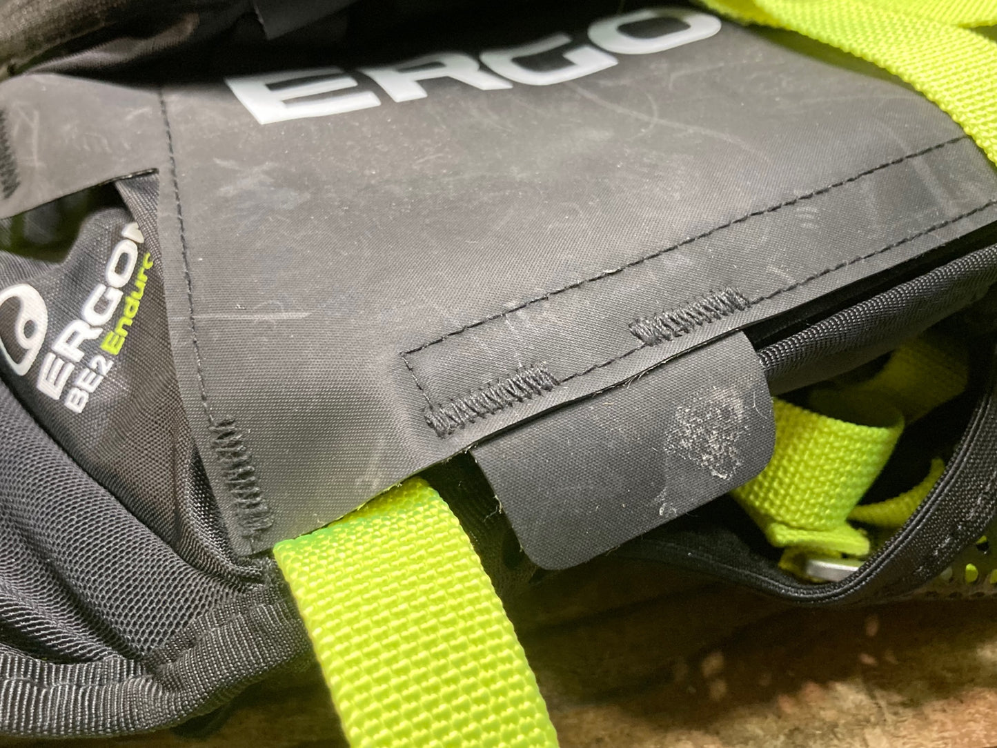 IT594 エルゴン ERGON BE2 リュックサック バックパック 黒