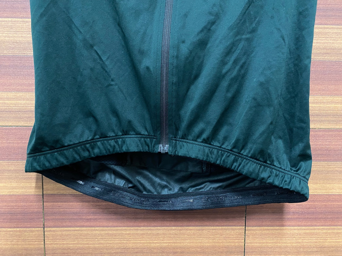 IL696 パールイズミ PEARL iZUMi ジレ 黒 M ※背中に傷あり