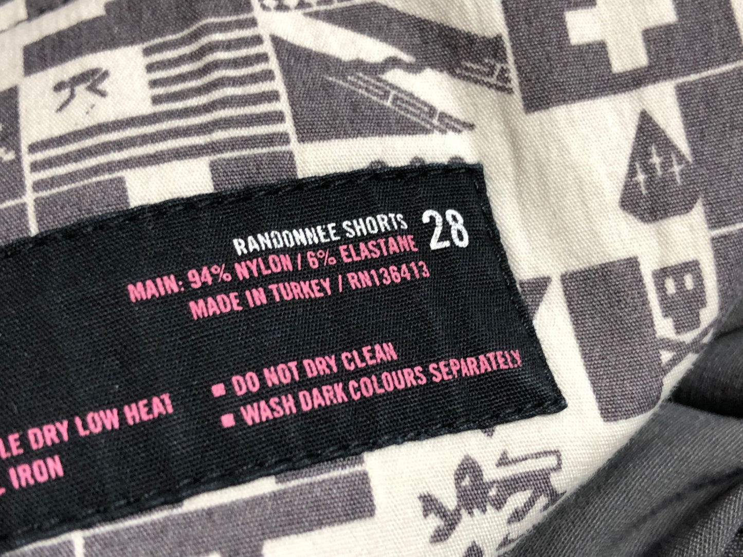 IQ869 ラファ Rapha RANDONNEE SHORTS サイクルパンツ グレー 28 ※汚れ、擦れ