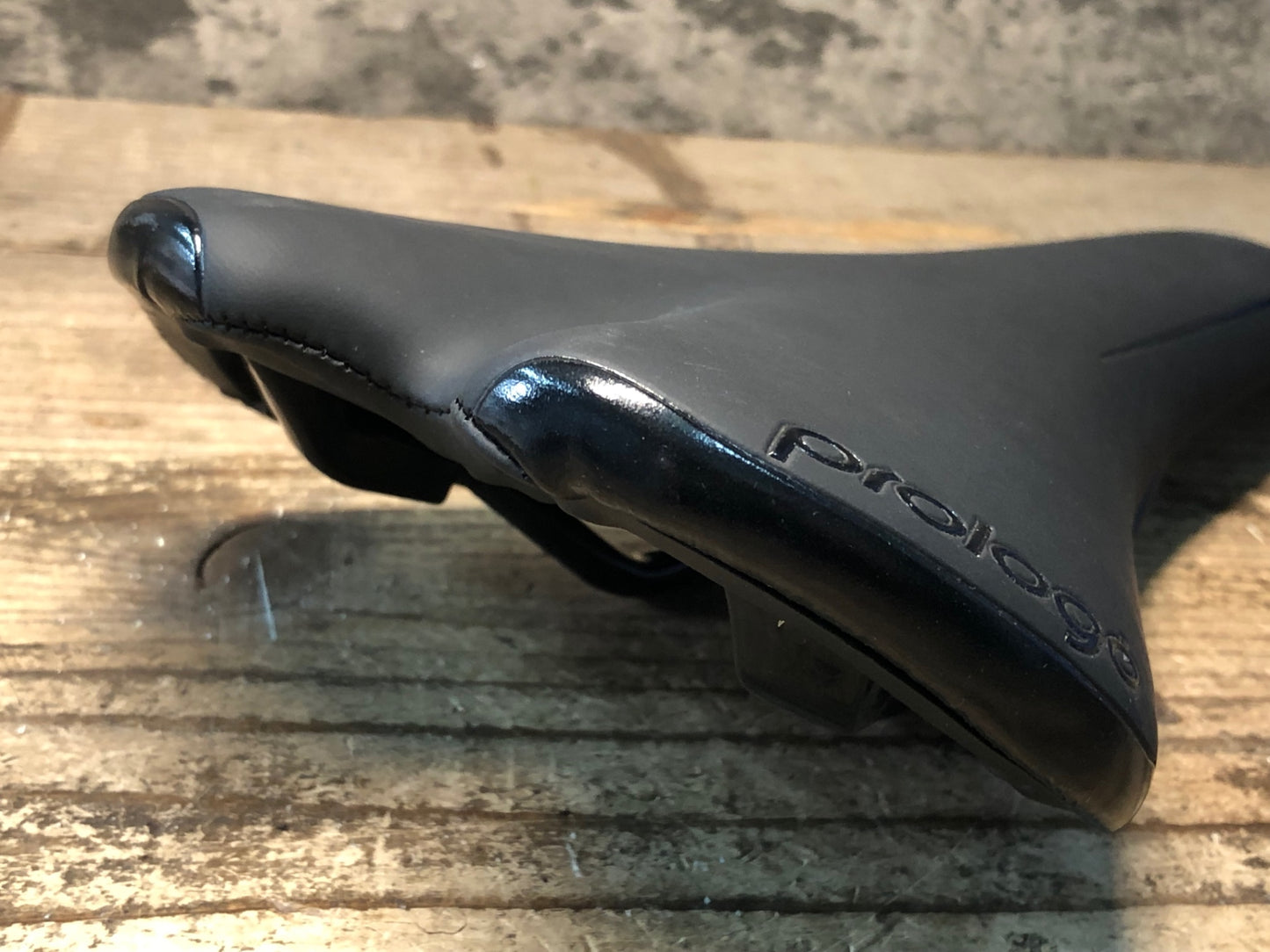JD056 プロロゴ prologo スクラッチ SCRATCH RS サドル ProT2.0 140mm