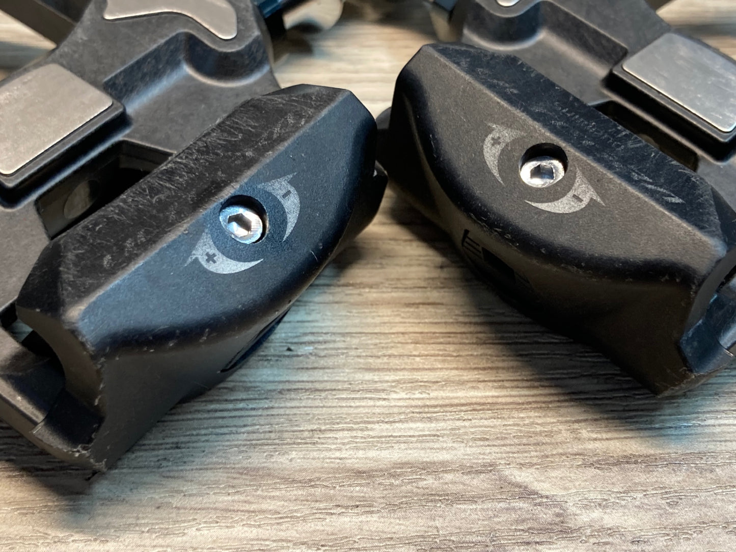 IX434 シマノ SHIMANO アルテグラ ULTEGRA PD-R8000 ビンディングペダル SPD-SL