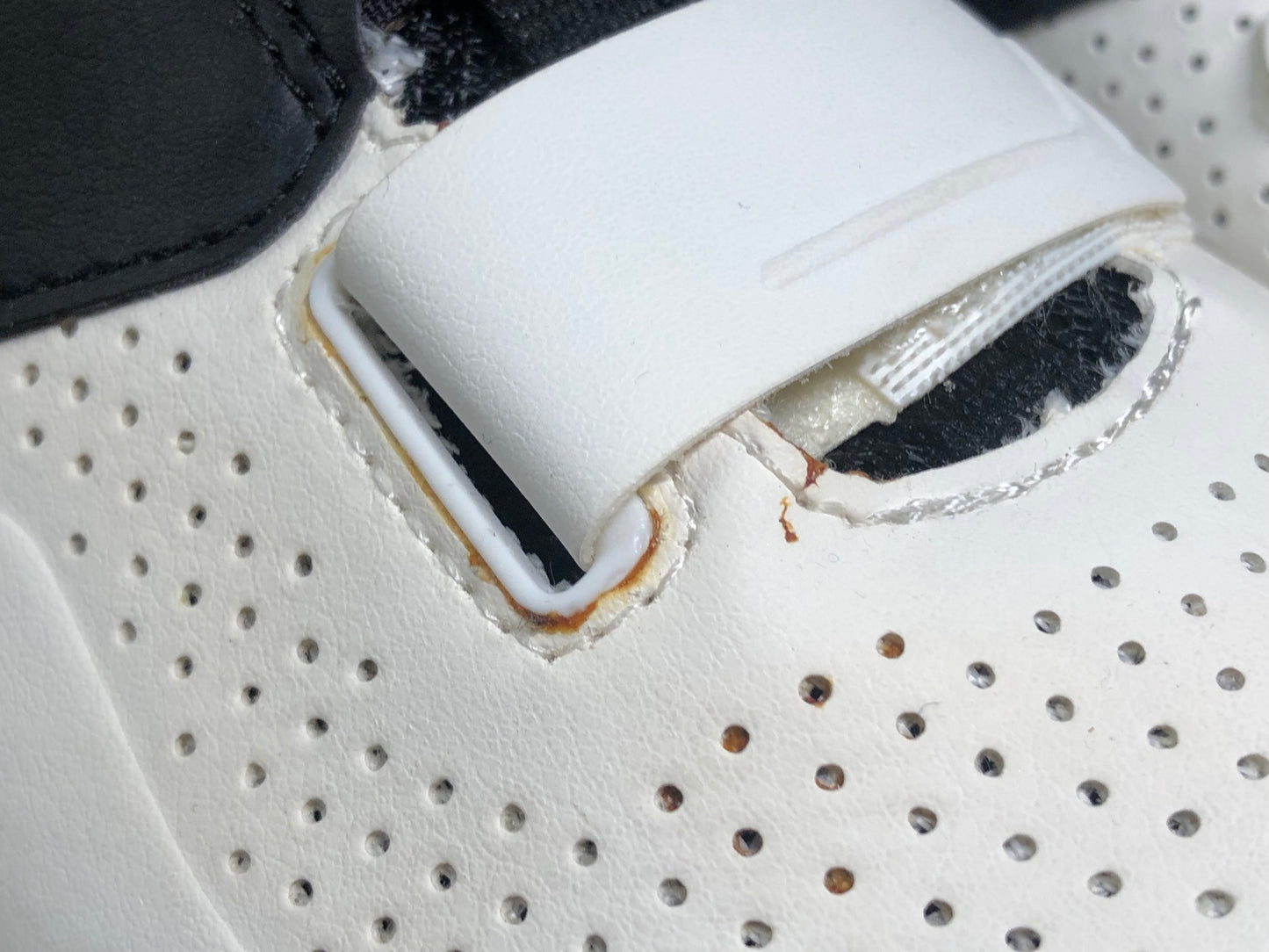 IV980 ジャイアント GIANT PRIME 2018 フラットシューズ 白黒 EU44