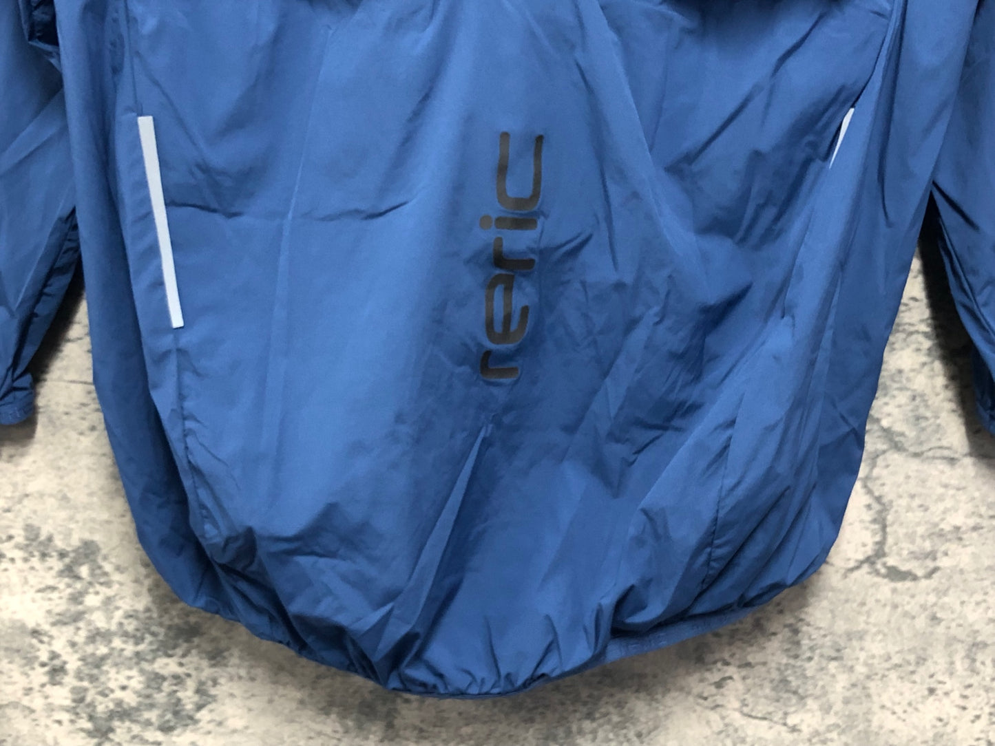 IX544 レリック RERIC 長袖 ウィンドブレーカー M 青