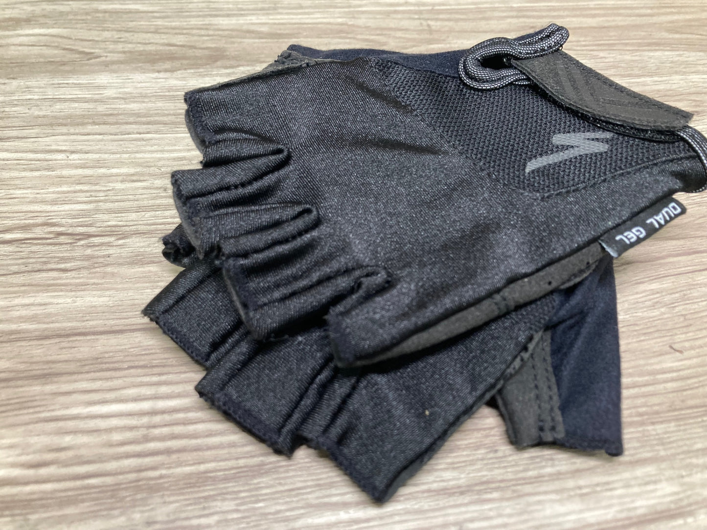 JA755 スペシャライズド SPECIALIZED 指切 グローブ 黒 S