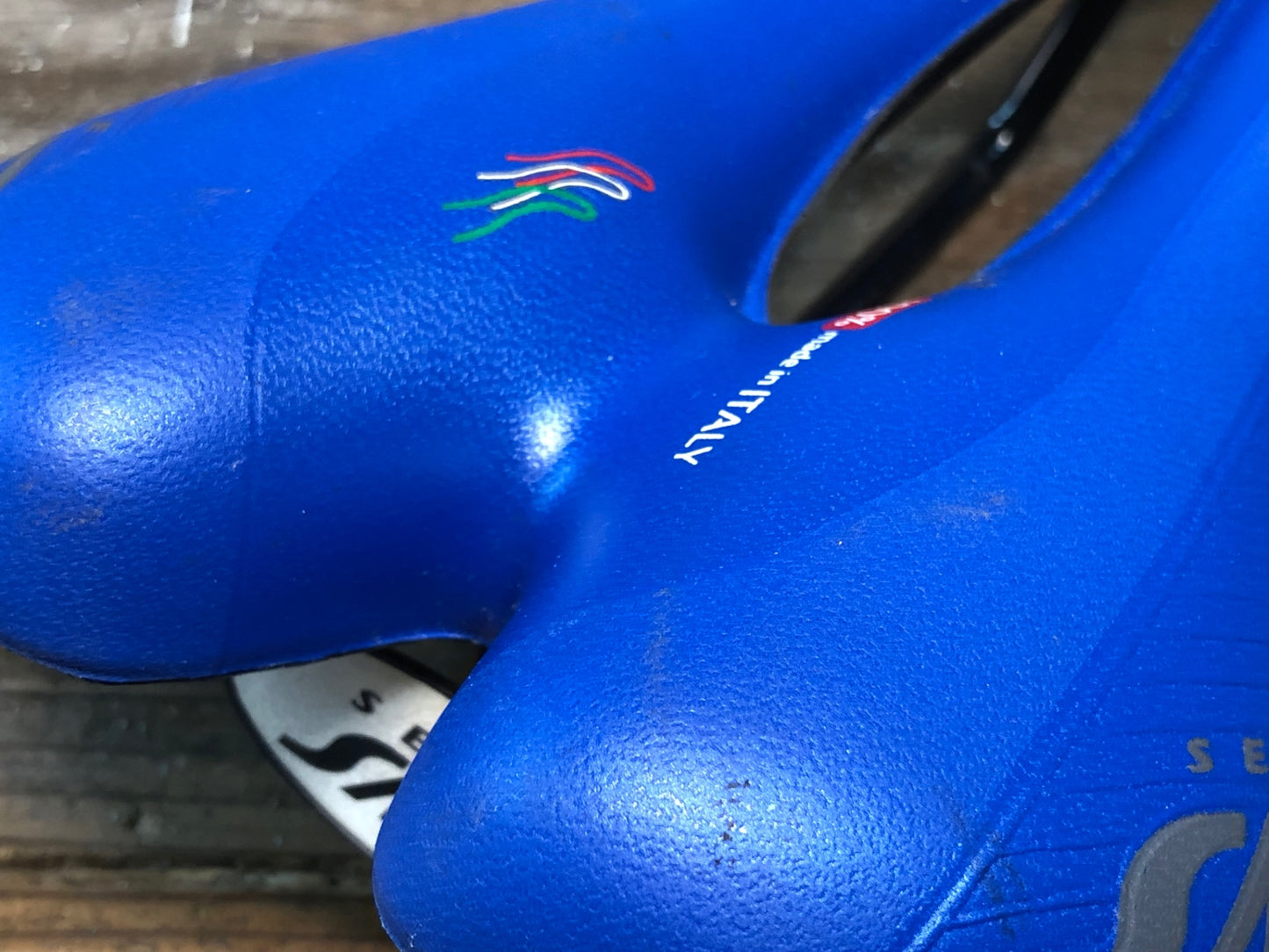 IN679 SELLE SMP エクストラ EXTRA サドル スチールレール 青