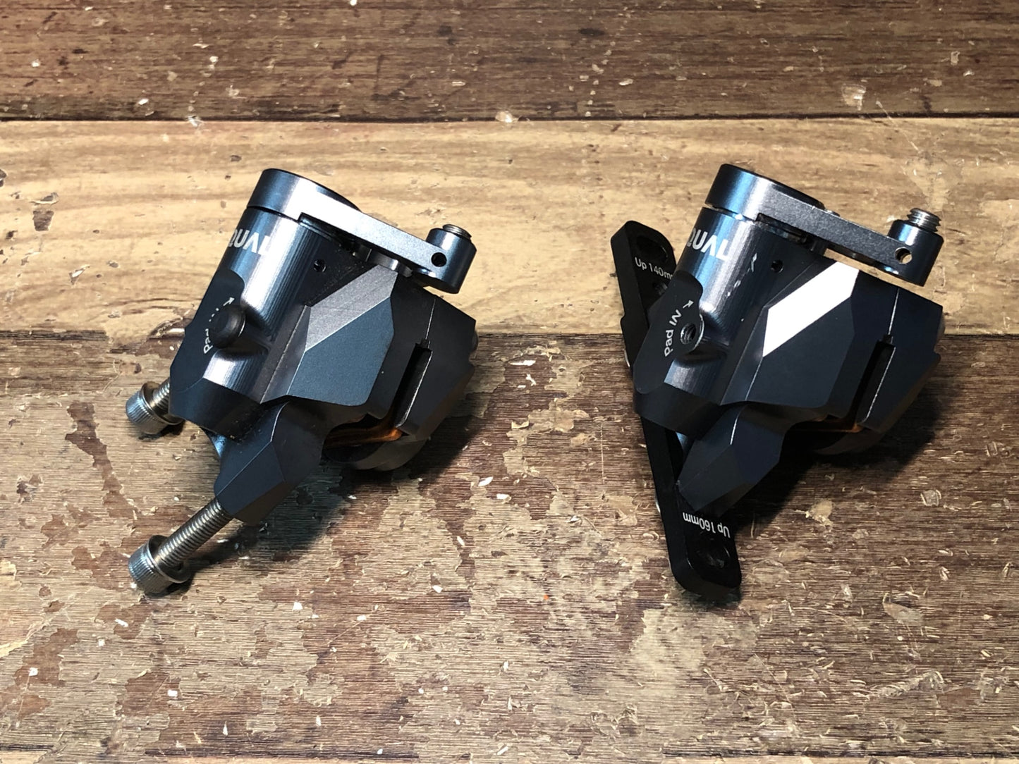 IK902 グロータック GROWTAC イコール EQUAL 機械式ディスクキャリパーセット フラットマウント グレー