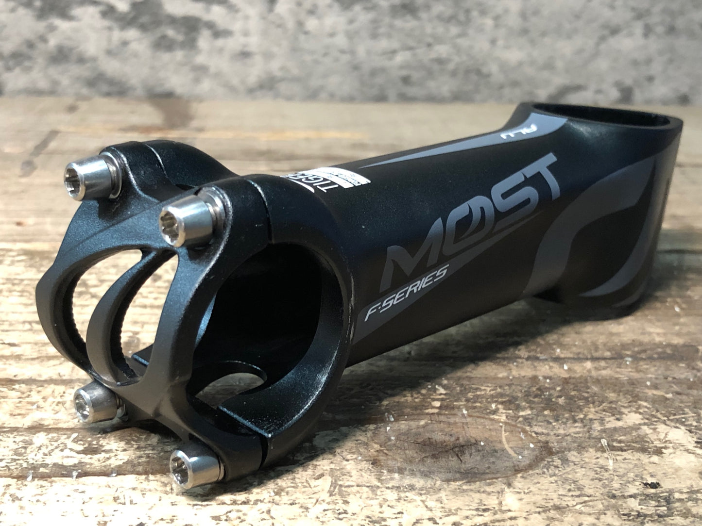 IZ728 モスト MOST TIGER ALU AERO アルミステム 黒 Φ31.8 OS 110mm 8° 臼欠品