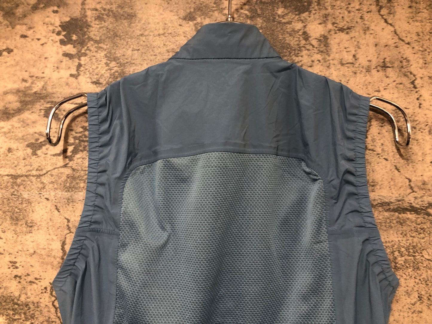 IW267 ラファ Rapha プロチームライトウェイトジレ PRO TEAM LIGHTWEIGHT GILET XS 水色