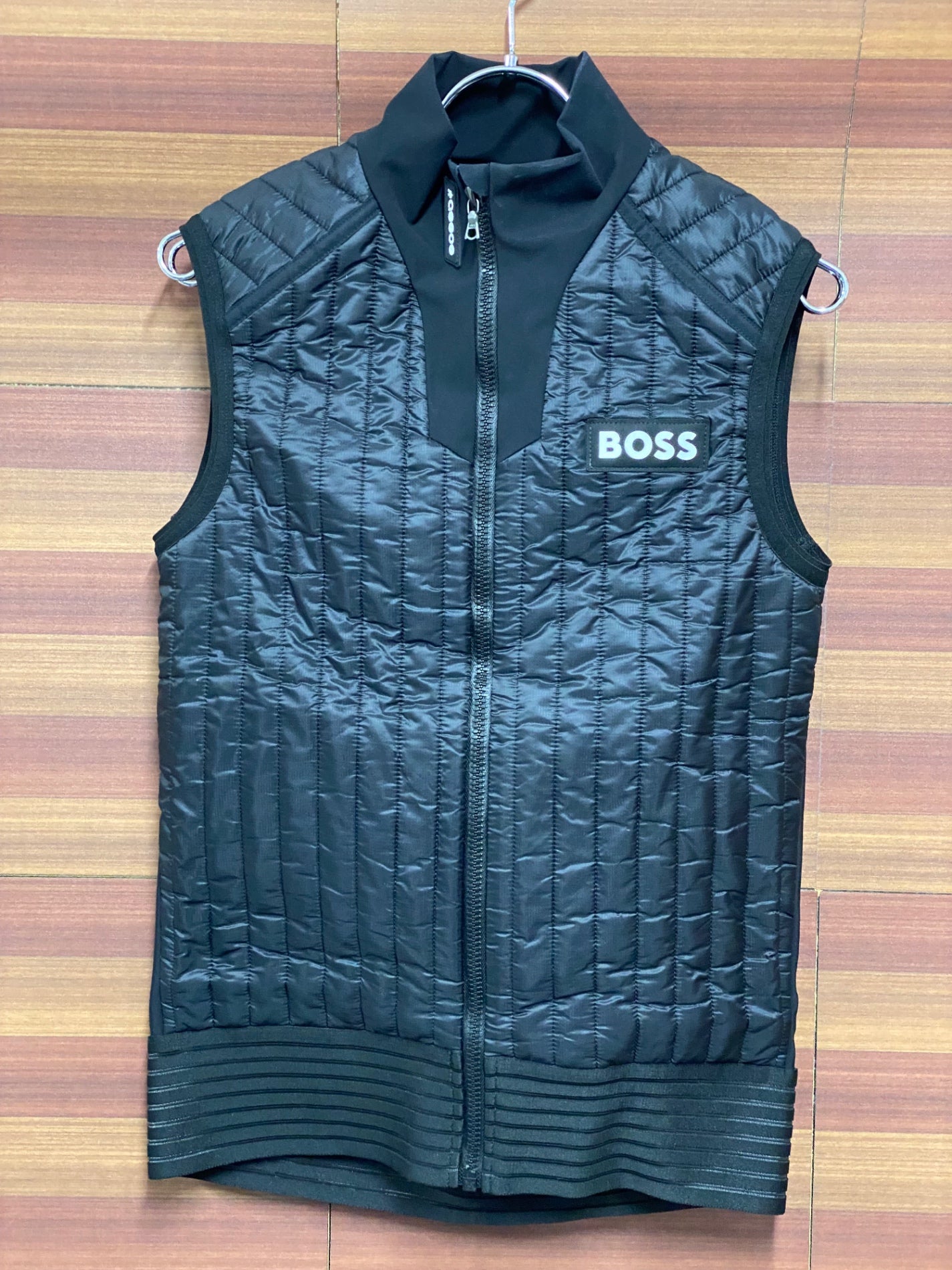 IU075 アソス assos Insulated Gilet BOSS x ASSOS サイクルベスト ジレ 黒 S 裏起毛