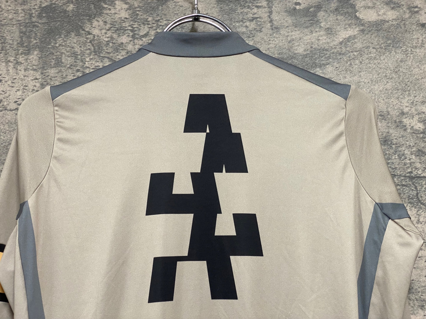 IZ256 ラファ Rapha PRO TEAM LONG SLEEVE TRAINING JERSEY カーキ M